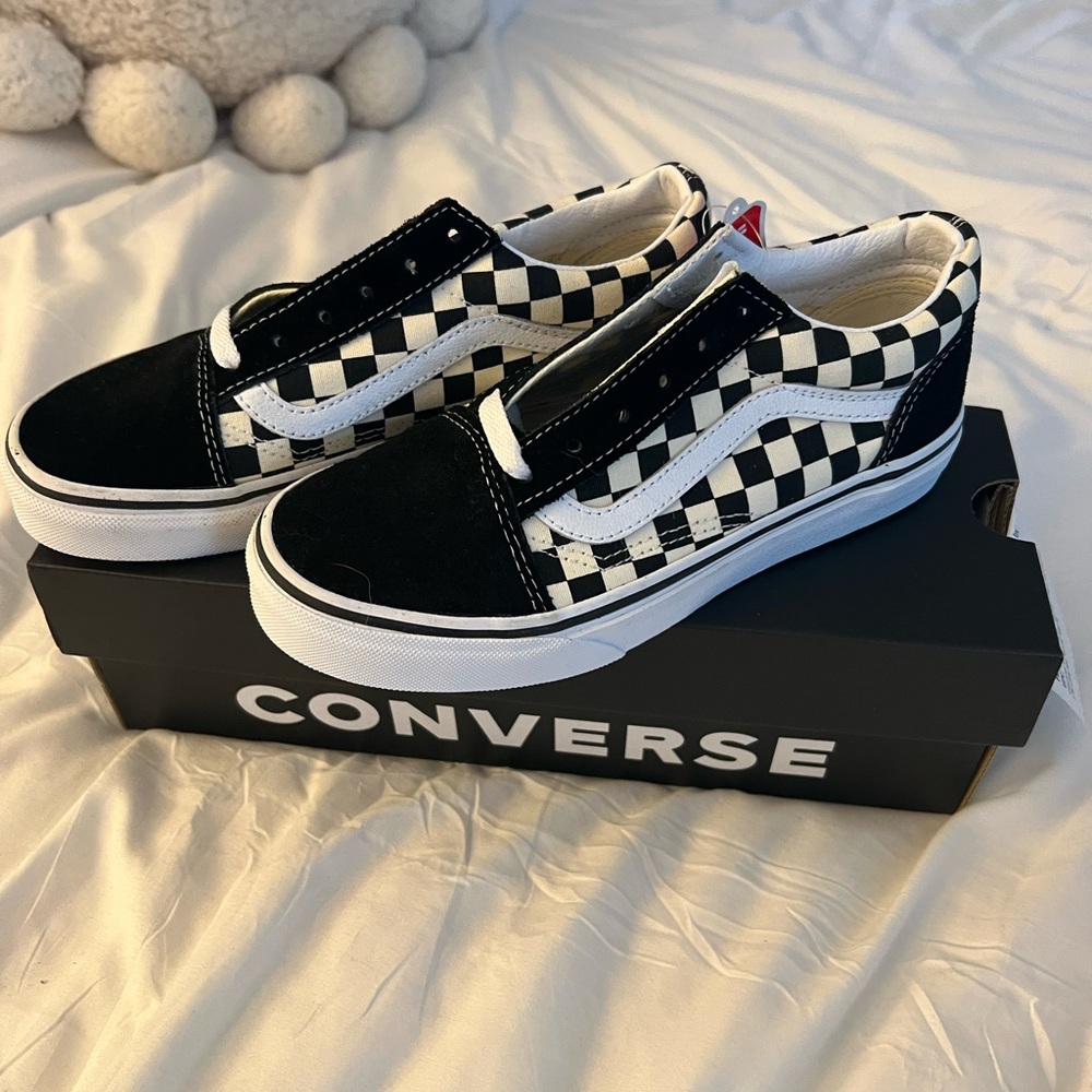 Brand new in box Black and white checkered Vans size 3
